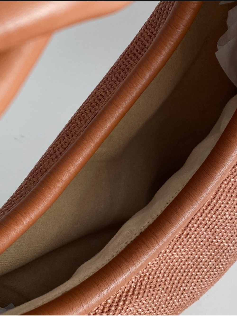 Cult Gaia Adina Beach Tote - Picture 3 of 5